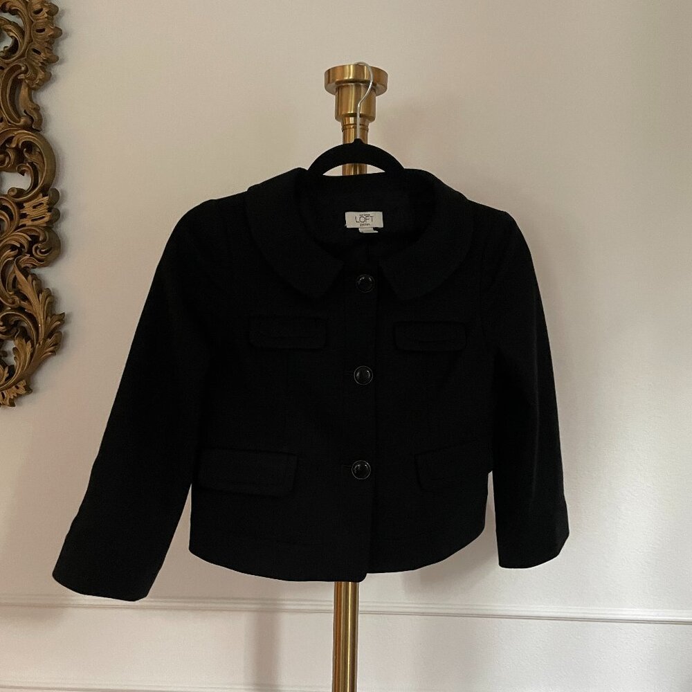 ANN TAYLOR LOFT Lady Jacket
